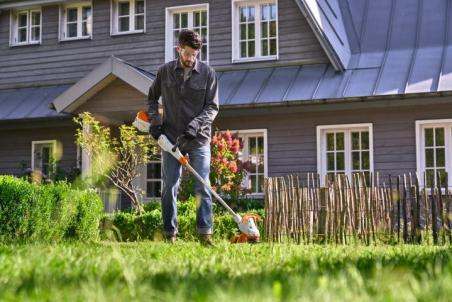 STIHL Kosa akumulatorowa FSA 50, zestaw z AK 10 i AL 101