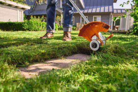 STIHL Kosa akumulatorowa FSA 50, zestaw z AK 10 i AL 101