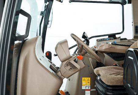 Kioti Traktor HX1402ATC EU