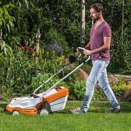 STIHL Kosiarka akumulatorowa RMA 235, z AK 30 S, AL 101 (Zestaw)