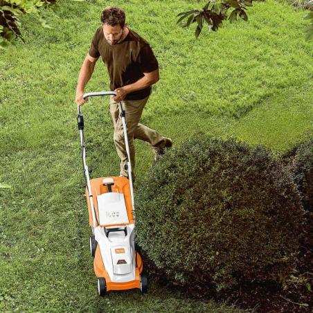 STIHL Kosiarka akumulatorowa RMA 235, z AK 30 S, AL 101 (Zestaw)