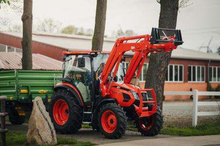 Kioti Traktor RX8040PC EU