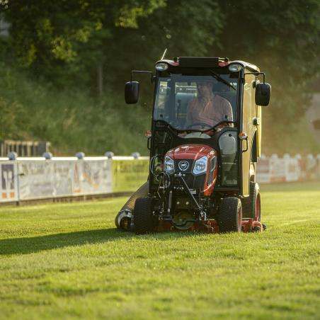 Kioti Traktor CS2530H EU